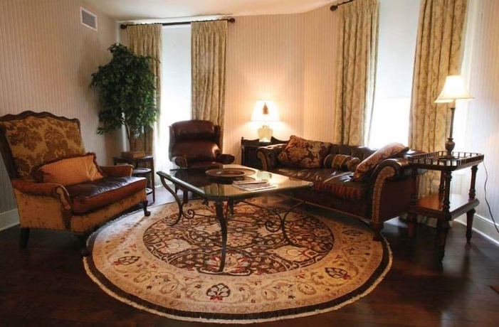 Imagen del bar/restaurante del Hotel The Martha Washington Inn And Spa. Foto 3