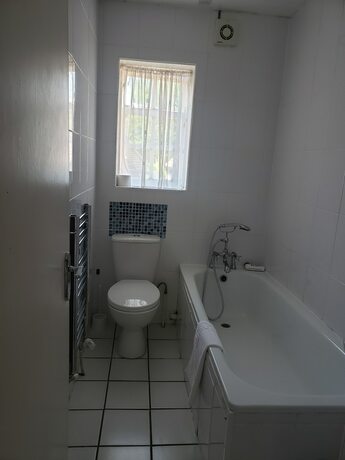 Imagen de la habitación del Hotel The Mary Arden Inn. Foto 13