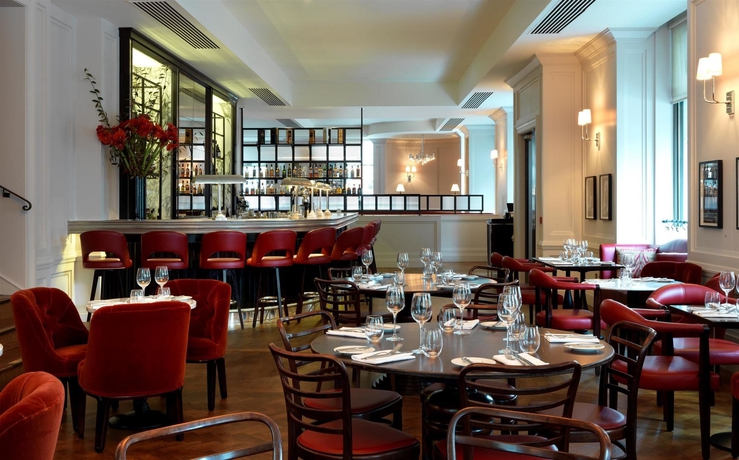 Imagen del bar/restaurante del Hotel The Marylebone. Foto 3