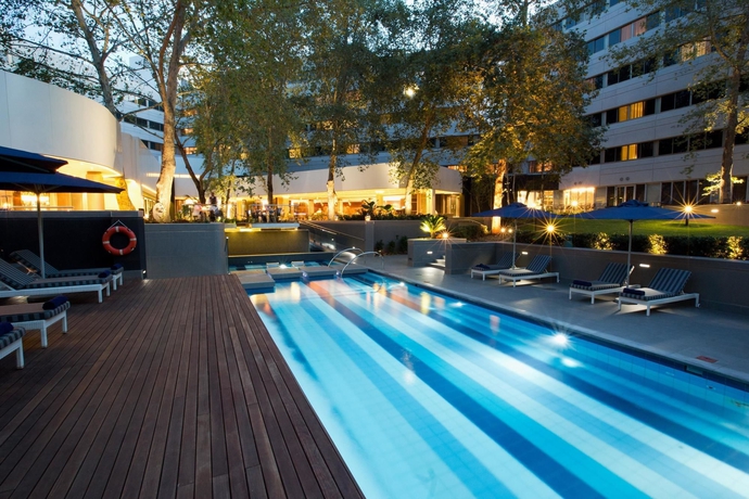 Imagen de la piscina del Hotel The Maslow , Sandton. Foto 16