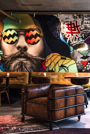 Imagen de los interiores del Hotel The Match. Foto 12