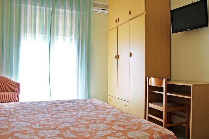 Imagen de la habitación del Hotel The Match, Pinarella di Cervia. Foto 15