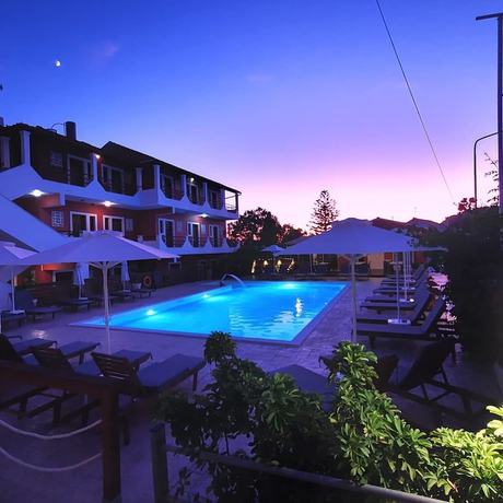 Imagen de la piscina del Hotel The Mathraki Studios Adult Only. Foto 20