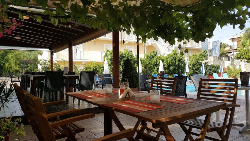 Imagen de los interiores del Hotel The Mathraki Studios Adult Only. Foto 15