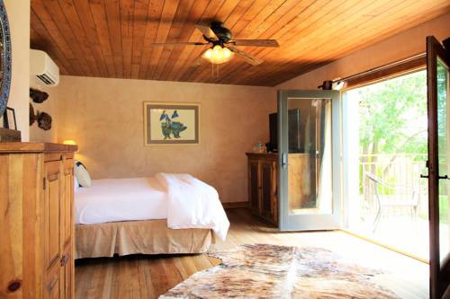 Imagen de la habitación del Hotel The Maverick Inn. Foto 6