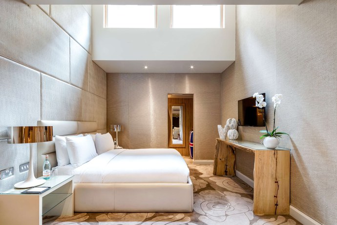 Imagen de la habitación del Hotel The May Fair, A Radisson Collection , Mayfair London. Foto 15