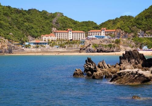 Imagen general del Hotel The May Legend Catba. Foto 3