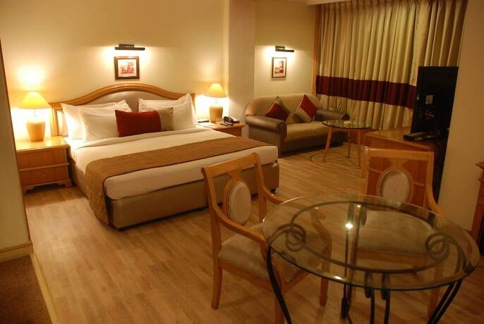 Imagen de la habitación del Hotel The Maya, Jalandhar. Foto 4