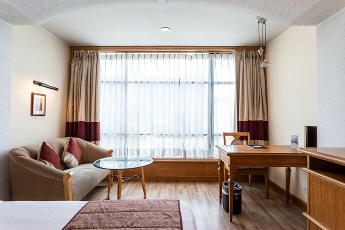 Imagen de la habitación del Hotel The Maya, Jalandhar. Foto 6