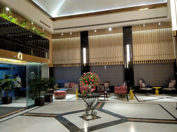 Imagen de los interiores del Hotel The Maya, Jalandhar. Foto 14