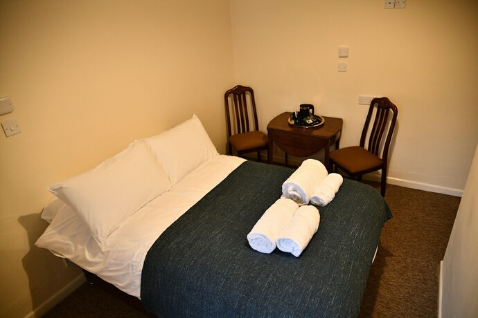 Imagen de la habitación del Hotel The Maycliffe. Foto 17