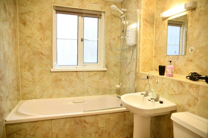 Imagen general del Hotel The Maycliffe. Foto 6