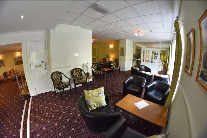 Imagen de los interiores del Hotel The Mayfair, Bournemouth. Foto 18