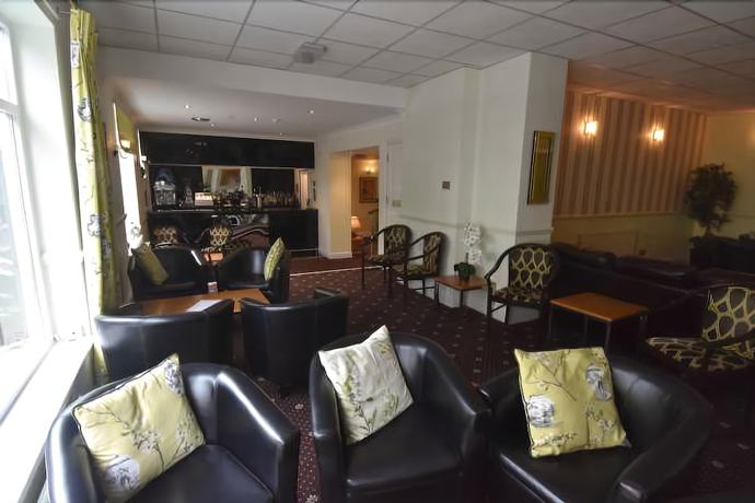 Imagen del bar/restaurante del Hotel The Mayfair, Bournemouth. Foto 2