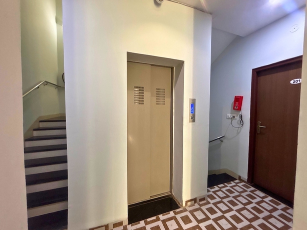 Imagen de los interiores del Hotel The Mayfair, Indore. Foto 13