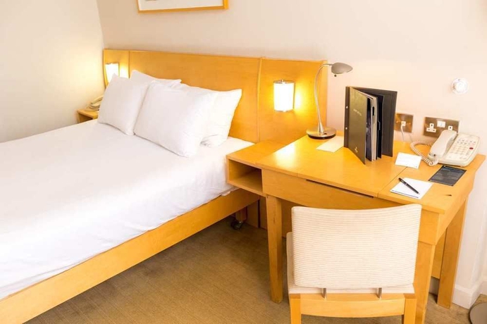 Imagen de la habitación del Hotel The Mayfair Townhouse. Foto 12