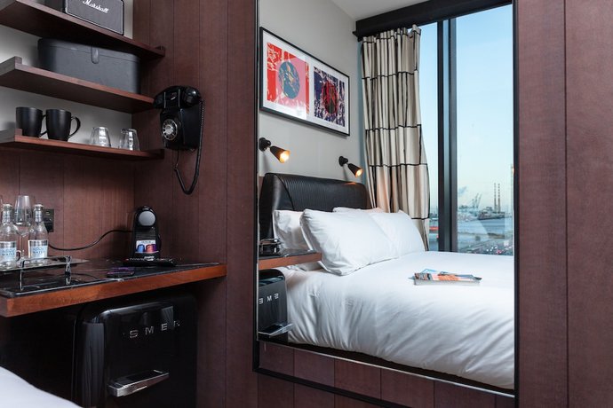 Imagen de la habitación del Hotel The Mayson Dublin. Foto 9