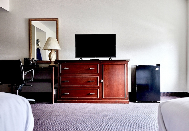 Imagen de la habitación del Hotel The Mclure And Conference Center. Foto 11