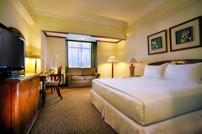 Imagen de la habitación del Hotel The Media and Towers. Foto 8