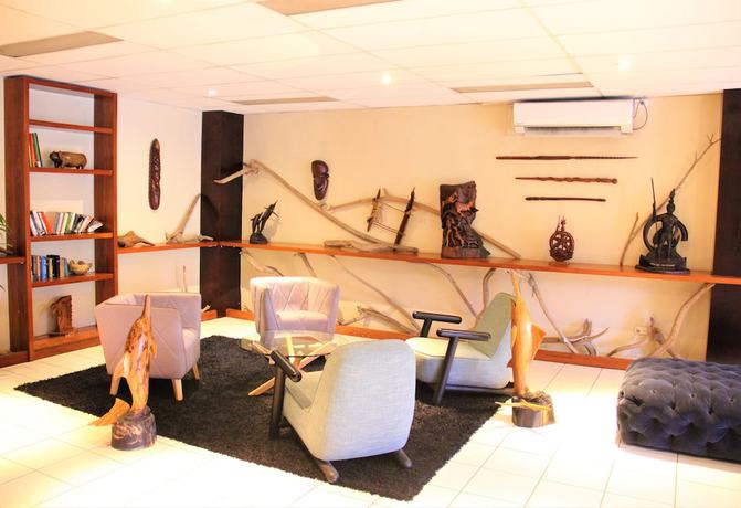 Imagen de los interiores del Hotel The Melanesian Port Vila. Foto 19