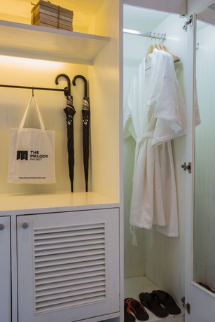 Imagen de la habitación del Hotel The Melody Phuket - Sha Extra Plus. Foto 8