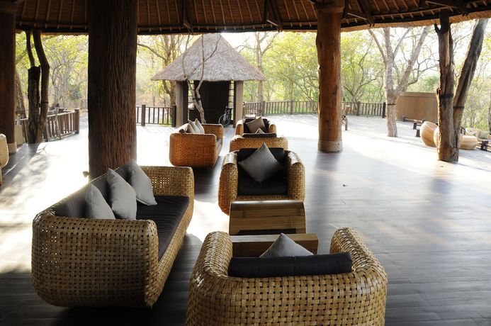 Imagen de los interiores del Hotel The Menjangan - Chse Certified. Foto 7