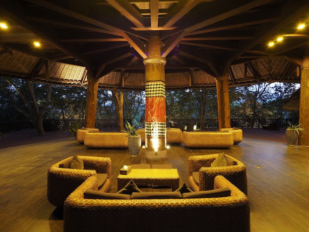 Imagen de los interiores del Hotel The Menjangan - Chse Certified. Foto 8