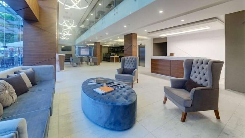 Imagen general del Hotel The Menord. Foto 1