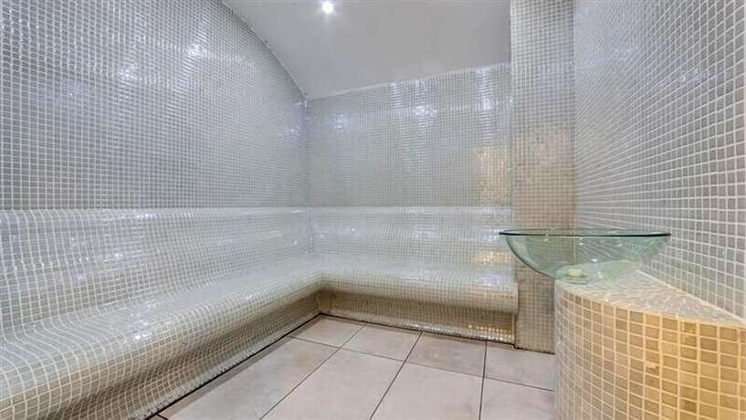 Imagen general del Hotel The Menord. Foto 3