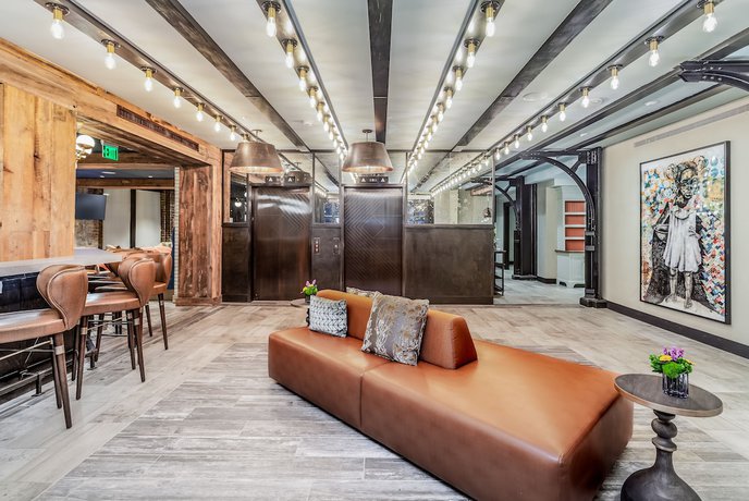 Imagen de los interiores del Hotel The Mercantile New Orleans. Foto 18