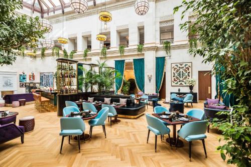 Imagen de los interiores del Hotel The Merchant Baku. Foto 7