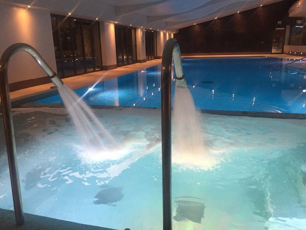 Imagen general del Hotel The Mere Golf Resort and Spa. Foto 1