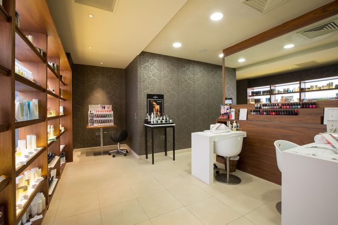 Imagen de los interiores del Hotel The Mere Golf Resort and Spa. Foto 18