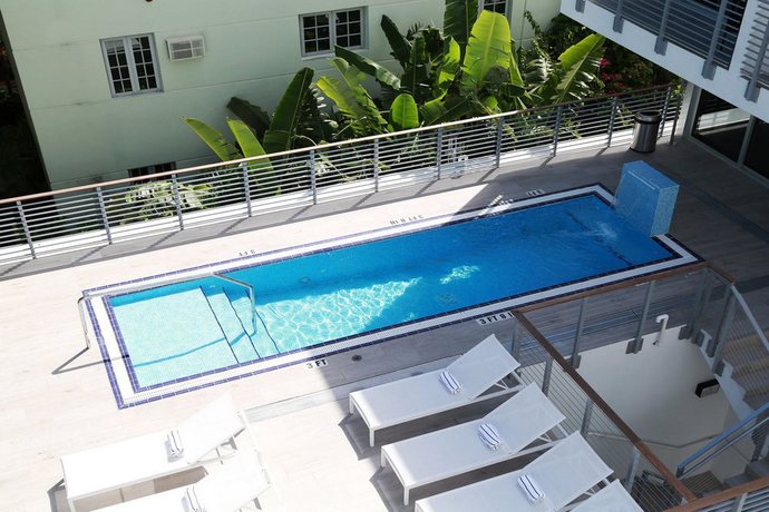 Imagen de la piscina del Hotel The Meridian, Miami Beach . Foto 18