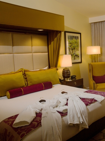 Imagen de la habitación del Hotel The Meritage Resort and Spa. Foto 5