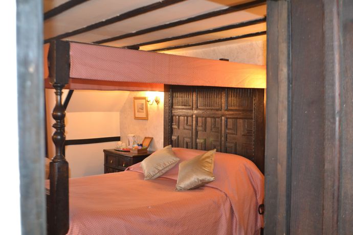Imagen de la habitación del Hotel The Mermaid Inn. Foto 2