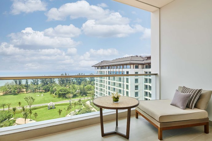 Imagen de la habitación del Hotel The Mermoon Resort Hainan Tufu Bay, Tapestry By Hilton. Foto 9