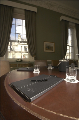 Imagen de los interiores del Hotel The Merrion. Foto 15