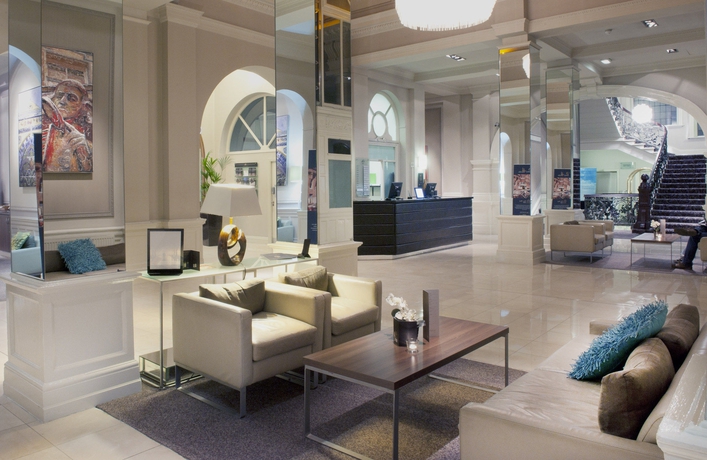 Imagen de los interiores del Hotel The Met. Foto 12