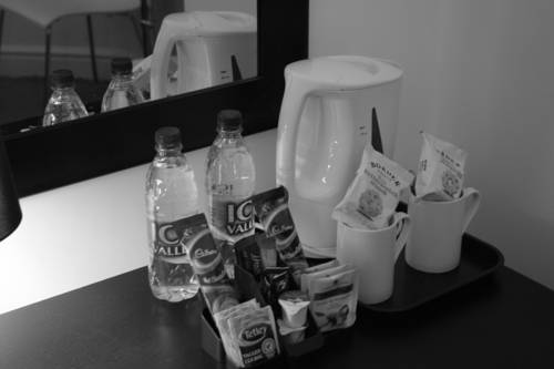 Imagen de la habitación del Hotel The Metropolitan. Foto 8