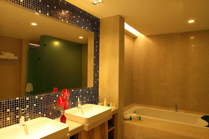 Imagen de la habitación del Hotel The Metropolitan and Spa New Delhi. Foto 6