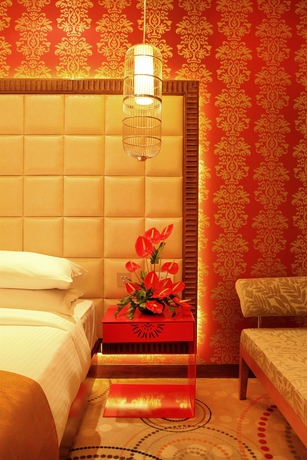 Imagen de la habitación del Hotel The Metropolitan and Spa New Delhi. Foto 8