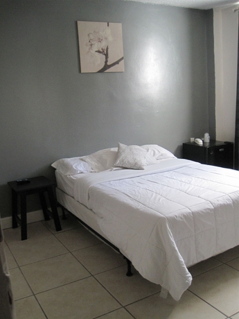 Imagen de la habitación del Hotel The Miami Sun. Foto 4