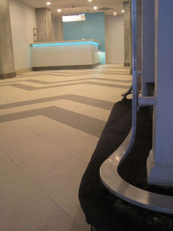 Imagen de los interiores del Hotel The Miami Sun. Foto 13