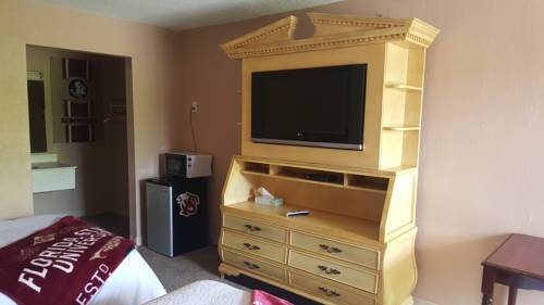 Imagen de la habitación del Hotel The Micanopy Inn. Foto 4