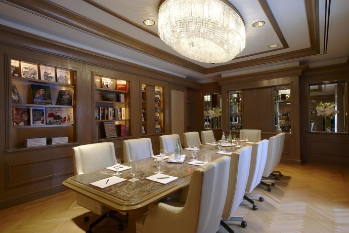 Imagen de los interiores del Hotel The Michelangelo - A Starhotel. Foto 7