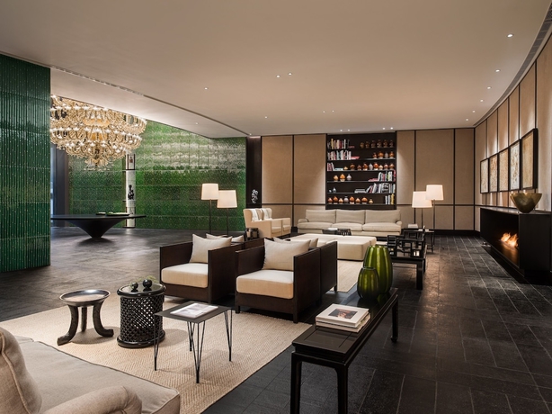 Imagen de los interiores del Hotel The Middle House. Foto 19