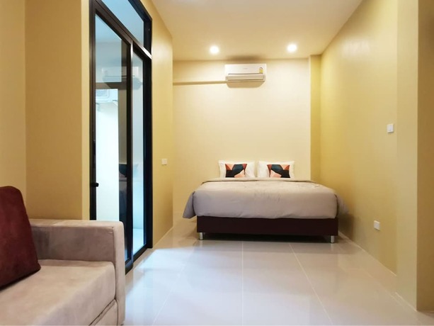 Imagen general del Hotel The Middle Town Sha. Foto 6