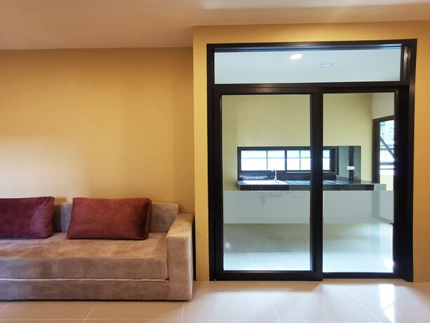 Imagen de la habitación del Hotel The Middle Town Sha. Foto 39