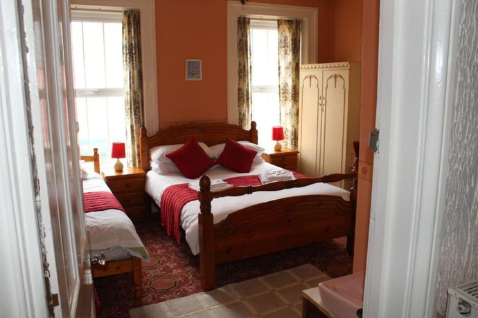 Imagen de la habitación del Hotel The Middlegate. Foto 3